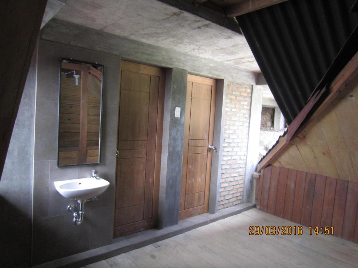 Pondok Berata Dapdap Balige Exterior photo